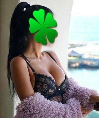 Тина, 28
